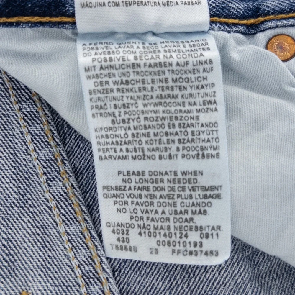 VTG NWT Deadstock Levis Mens‎ 38x30 501 Original Fit Jeans Blue Button Fly Y2K